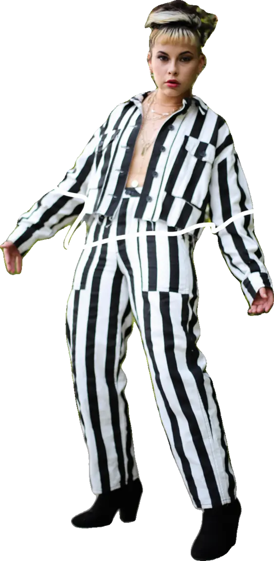 Fresh Sam in a custom look